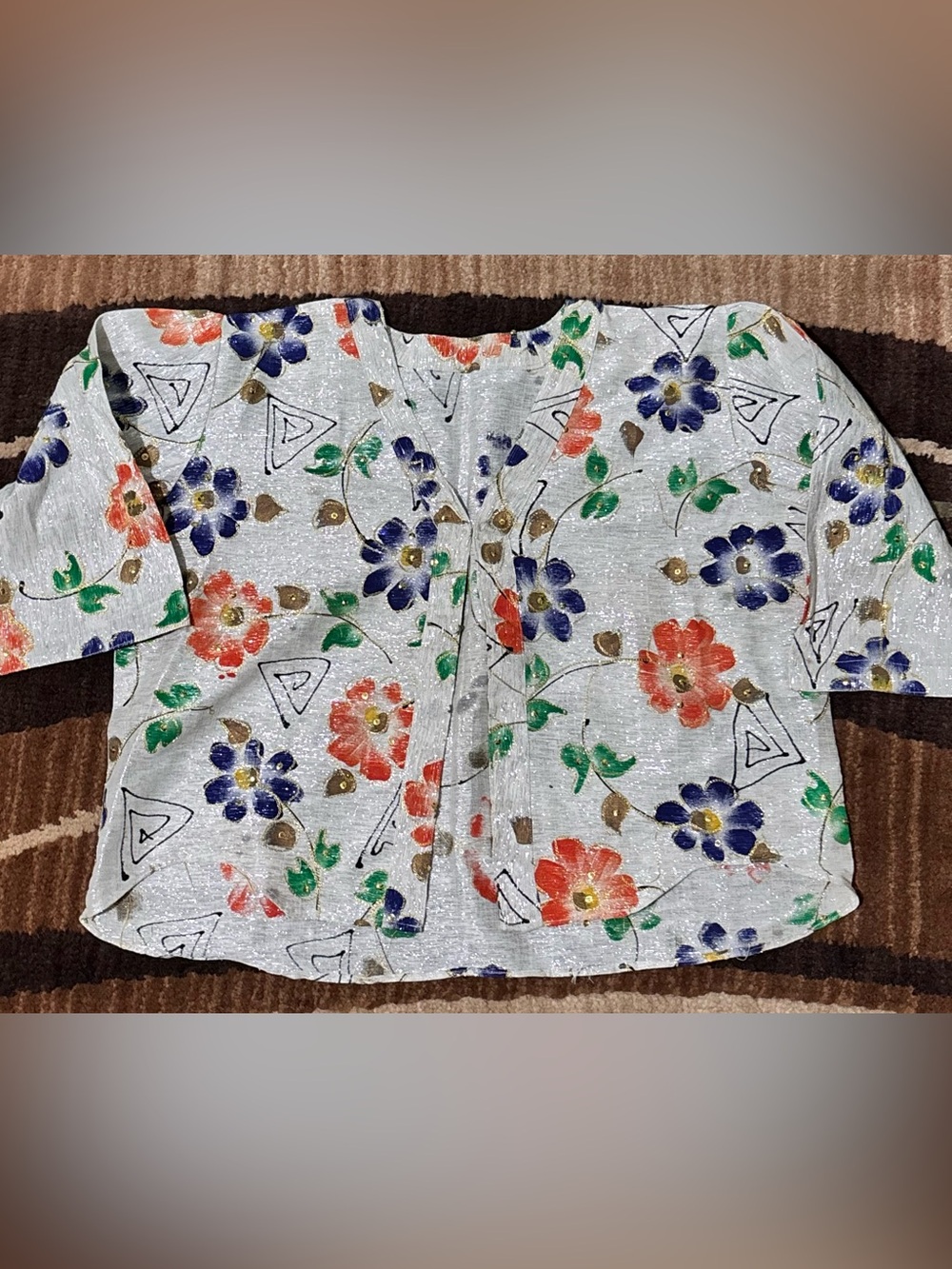 Floral Print Shirt/jacket - White with Red & Blue Flowers